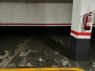 Garaje en alquiler en El Putxet i el Farró en Barcelona