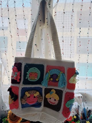 Bolso grande crochet muñecas colores