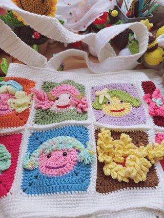 Bolso grande crochet muñecas colores