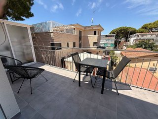 Piso en alquiler en Gran Via del Mar-Zona Universitaria en Castelldefels