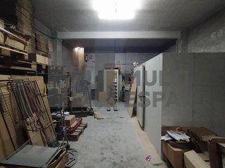 Local comercial en venta en La Prosperitat en Barcelona