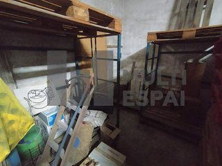 Local comercial en venta en La Prosperitat en Barcelona