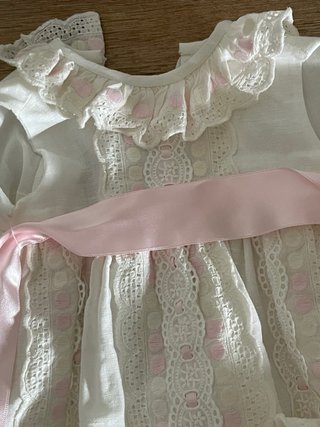 Baton  Bebe Niña Beige detalles rosa