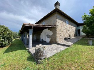 Chalet en alquiler en San Cibrao das Viñas