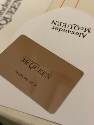 Scarpe Alexander McQueen bianche e nere