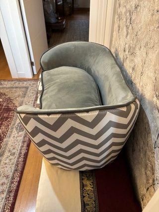 Cama Sofá Perro Pequeño Gris y Blanco