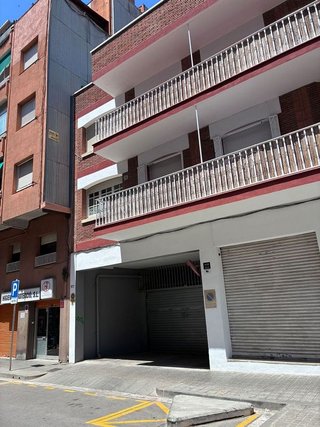 Garaje en venta en El Castell-Poble Vell en Castelldefels