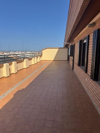 Ático en alquiler en Penya-Roja en Valencia