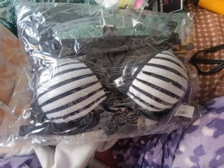 Bikini Rayas Blancas y Negras con Lentejuelas