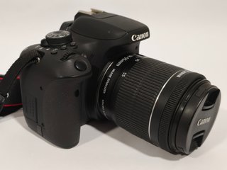 Canon EOS 750D + 50mm f/1.8 + 18-55 + Flash