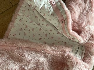 Abrigo bebé rosa peluche