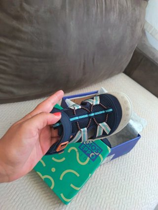 Sandalias niño Gioseppo nuevas Talla 33