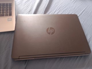HP ProBook 645 Laptop Plata y Negro