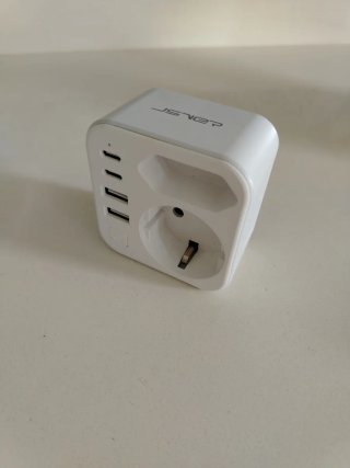 Adaptador Enchufe Japón USB Tipo C