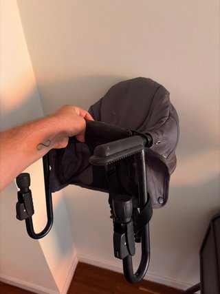 Silla de mesa gris
