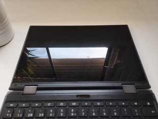 Lenovo 300e Chromebook Bloqueado