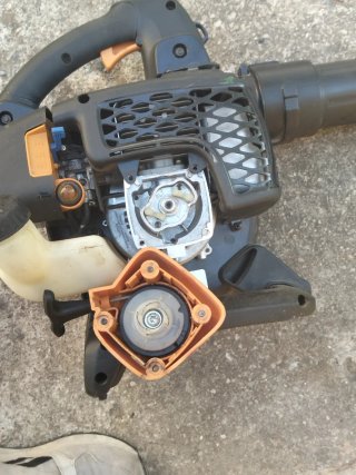 Soplador McCulloch GB 322