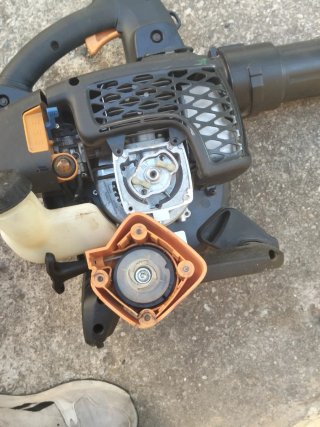 Soplador McCulloch GB 322
