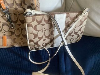 Bolsos Coach Vintage Monogram Marrón y Beige - 2