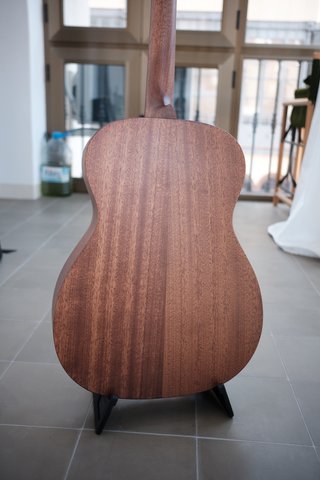 Guitarra Harley Benton CLA-15M SolidWood