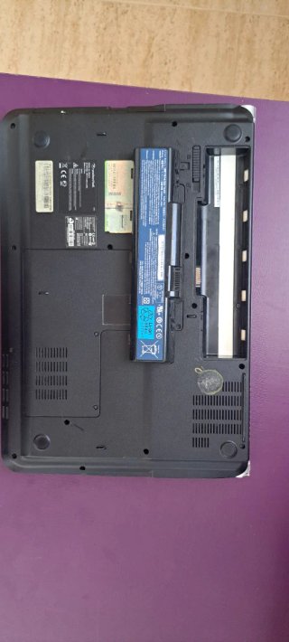 Packard Bell EasyNote TJ66 Portátil