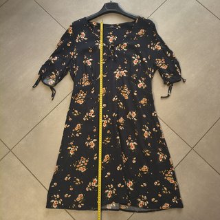 Abito George Nero Fiori Arancioni Taglia 46