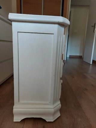 Mesita de noche madera maciza blanca