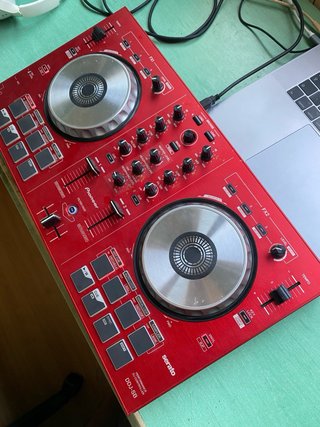 Controlador DJ Pioneer DDJ-SB Rojo