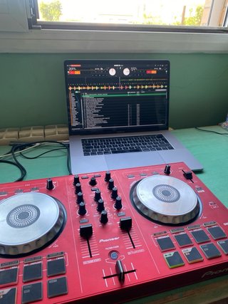 Controlador DJ Pioneer DDJ-SB Rojo