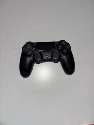 PS4 Slim Negra