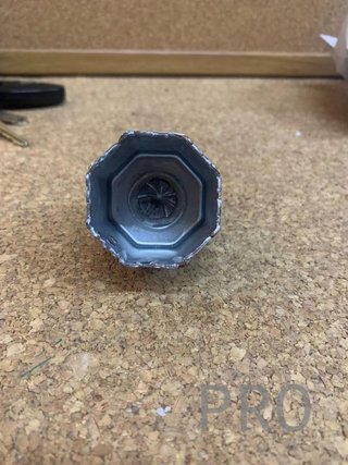 Soporte metalico para eje de persiana de 42
