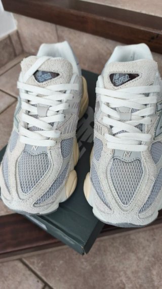 New Balance 9060 Gris Blanco
