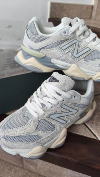 New Balance 9060 Gris Blanco