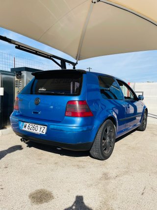 Volkswagen Golf 1.9 bomba rotativa