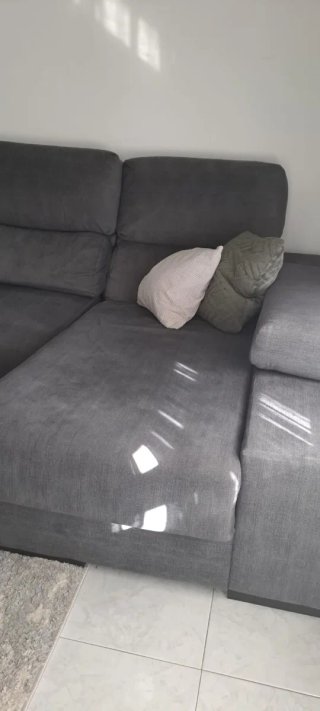 Sofá chaise longue gris