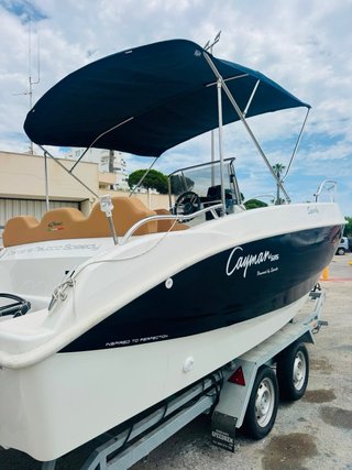 Barco CAYMAN 585 OPEN - Blanco Embarcación Honda