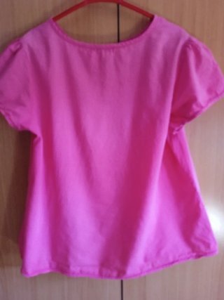 Blusa rosa de verano