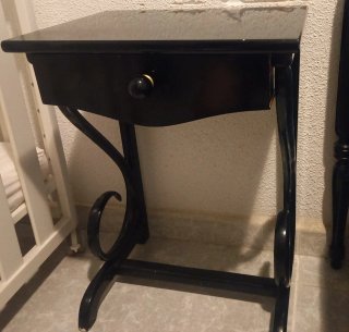 CABECERO CAMA Y DOS MESITAS