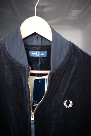 Chaqueta Bomber Fred Perry Terciopelo Negra/Gris