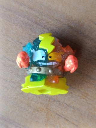 Kazoom Blast superthings