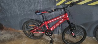 Bicicleta 20 con suspensión delantera