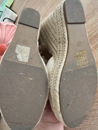 Alpargatas de cuña mujer beige