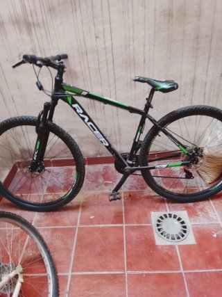 Bicicleta de Montaña Racer Negra y Verde