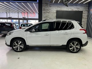PEUGEOT 2008 Allure 1.6 BlueHDi 120