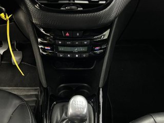 PEUGEOT 2008 Allure 1.6 BlueHDi 120