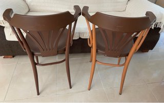 2 Sillas con brazos estilo Thonet Marrón