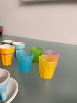 Juego Vasos, Copas y Tazas Multicolor Niños