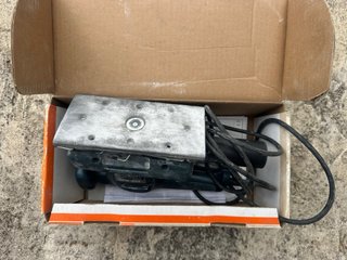 Lijadora Black & Decker 135W