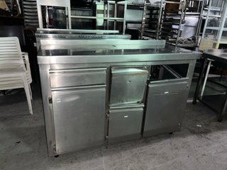 Mueble cafetero