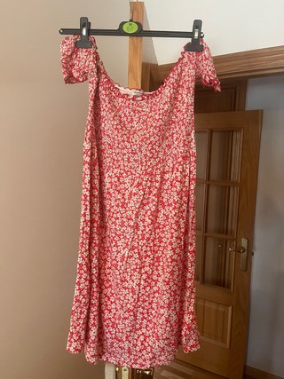 Vestido de Stradivarius